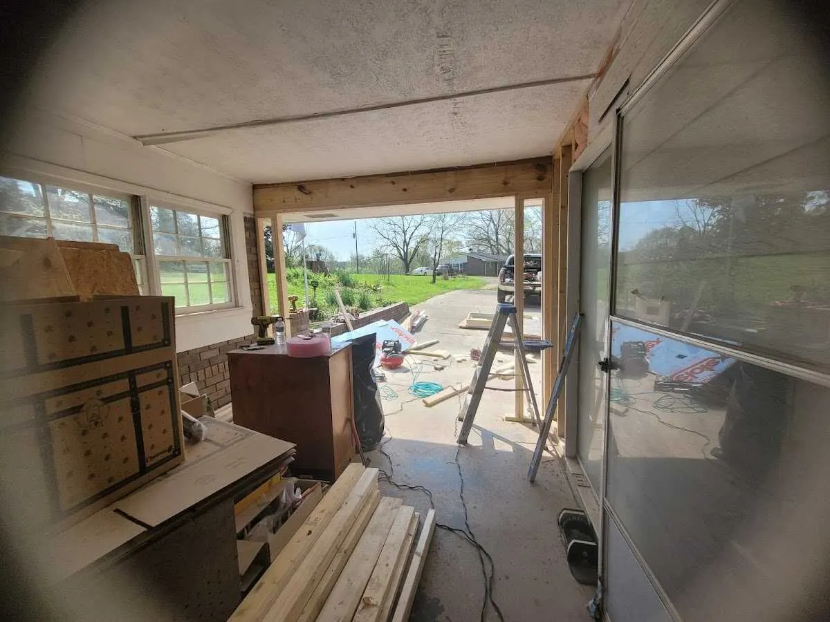 Air movers and dehumidifier for Drying & Dehumidification in Raleigh